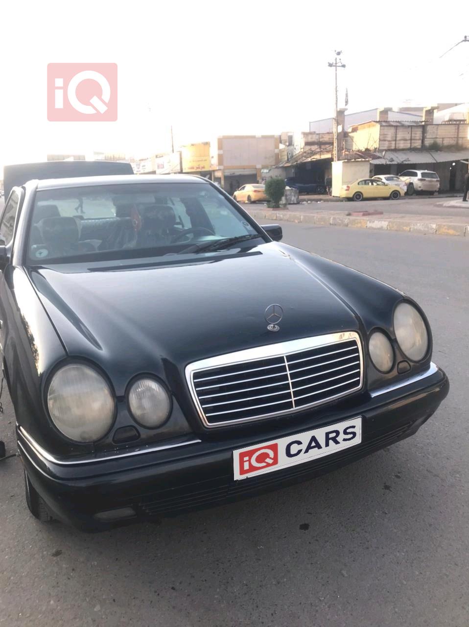 مرسيدس بنز E-Class